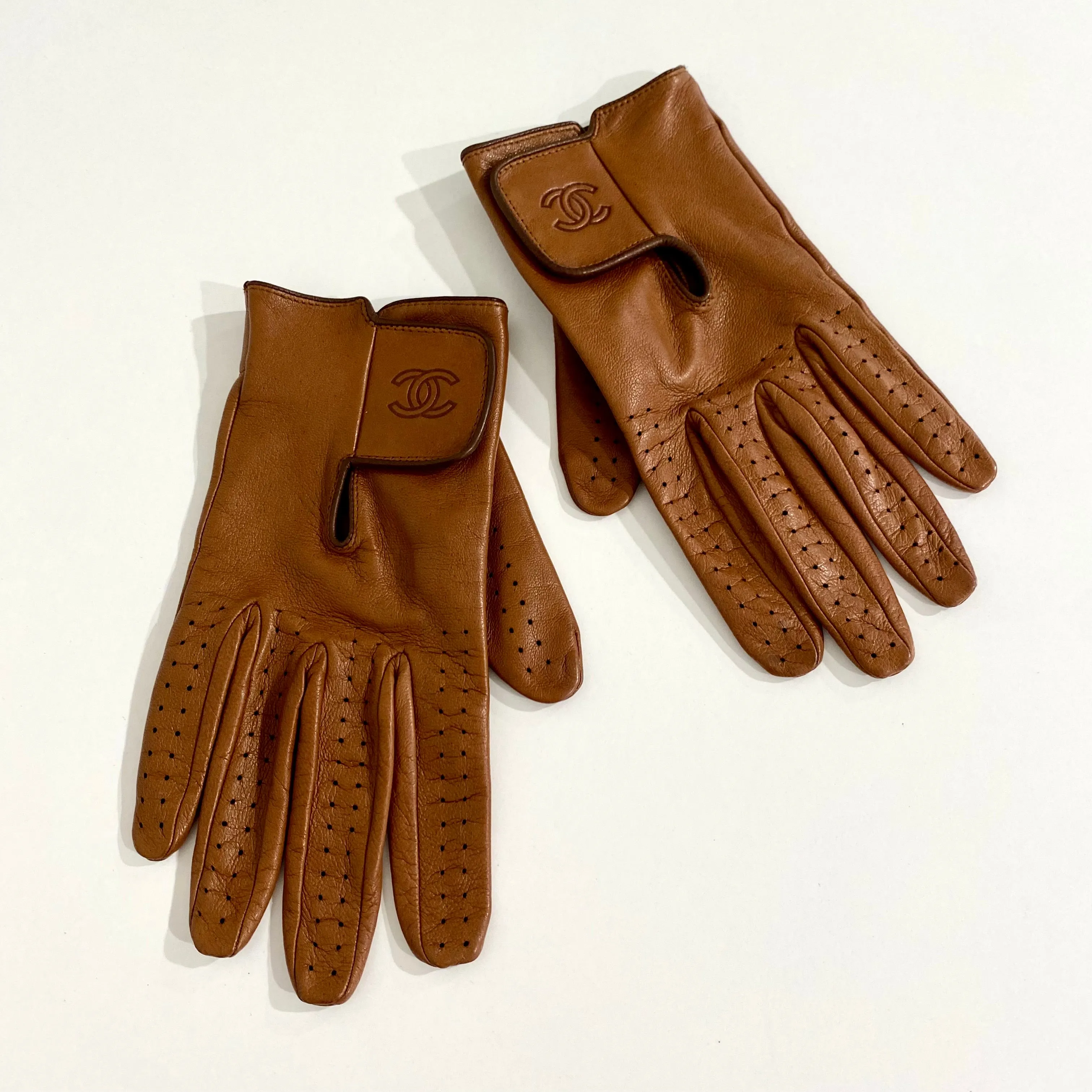 Chanel Brown Leather Gloves