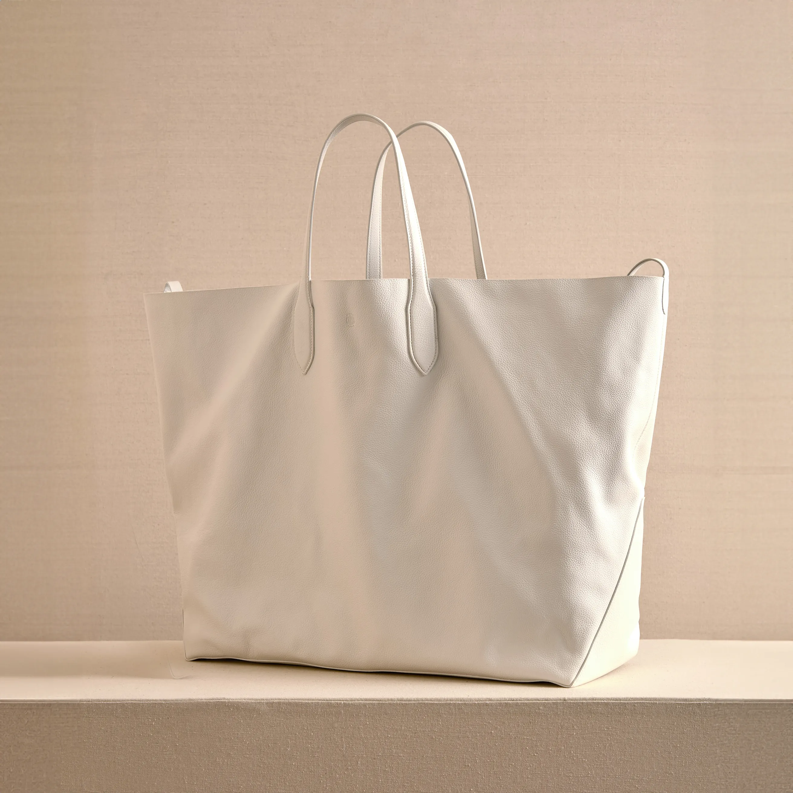 E55 in Ivory