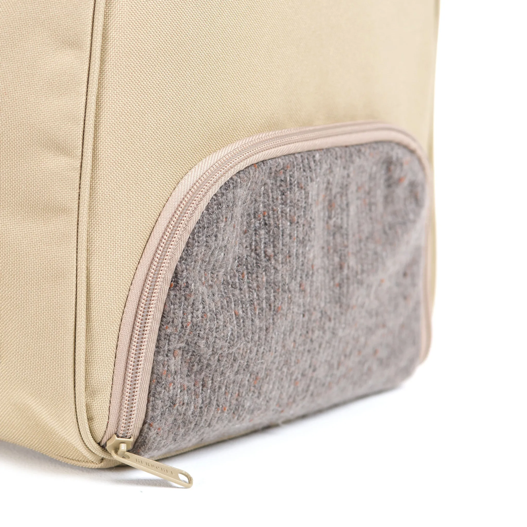 Herschel Supply Novel Knit Duffel Bag - Khaki