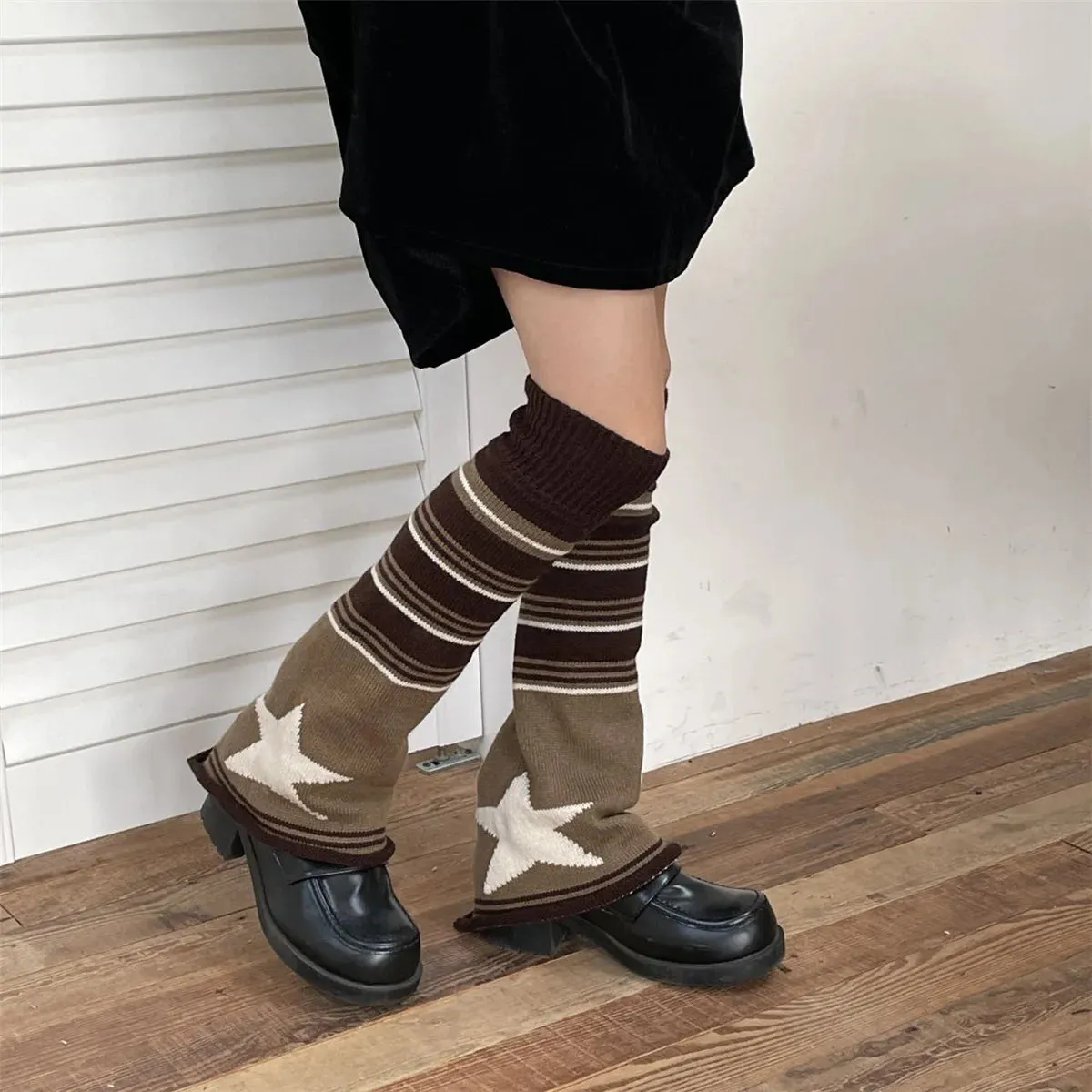 Star striped leg warmers
